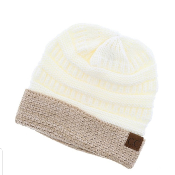 C.C. Boucle Cuff Beanie Ivory - Picture 3 of 4